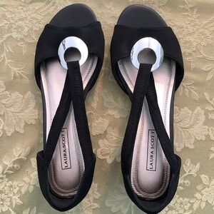 Laura Scott Black Wedge- size 10- New condition- never worn!